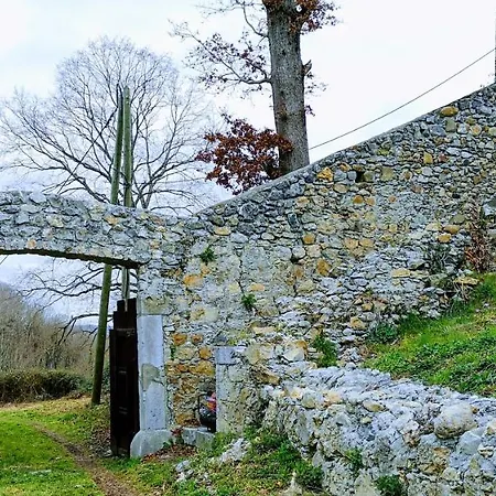 Chateau De بيت ضيافة *